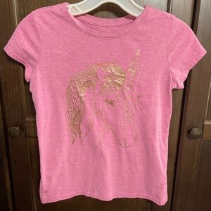 Girls Cat & Jack unicorn tee size medium